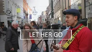 People React When a Boy Starts Singing This Beautiful In The Street