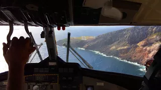 Short-field Landing on Saba: Cockpit View (WINAIR - de Havilland DHC-6 Twin Otter - STOL)