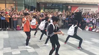 4️⃣ BOY STORY Busking in Shenyang- "Too Busy"