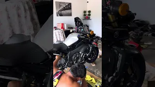 2022 mt10 sp change oil