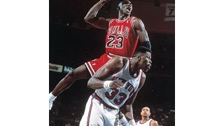 HD Michael Jordan dunks over Patrick Ewing