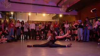 "Бар гадкий койот" Мое дебютное выступление на Twerk Battle