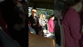 Идиот в автобусе г. Мариуполь