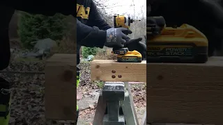 Dewalt DCF850 w 1.7Ah & 5.0Ah PowerStack