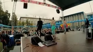 VK Tour Vlog - Юлианна Караулова 1 сентября, Санкт Петербург