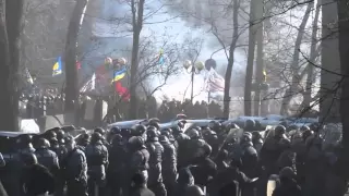 Киев.18 февраля,2014.Мариинский парк.Битва.
