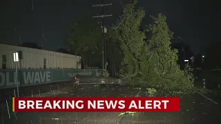 Possible tornado hits New Orleans