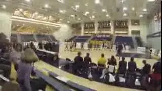 HD Queen's men volleyball