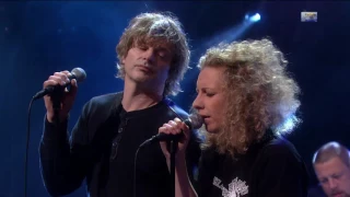 DumDum Boys & Tuva Syvertsen - Stjernesludd (Live NRK Lindmo 2013)