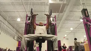 MAXIMUM MACHINE PRESS #chestworkout day 2028 $KX7Dena #fitness #planetfitness #pdiddy