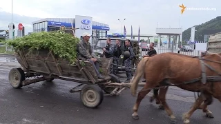 «Правий сектор» хотів навести «порядок у місті», але тут є свій «порядок» – мешканець Мукачева