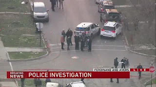 Chicago police officer, offender shot in Humboldt Park shooting
