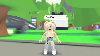 She Abandoned Her Friend Because of this Reason (Roblox Adopt Me)