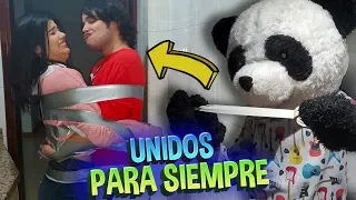 UNÍ A YOLO Y MARIANA con CINTA ADHESIVA por 24 HORAS *termina mal* - PANDA