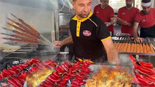 Master of Kebabs! - Amazing Turkish Street Food Compilation