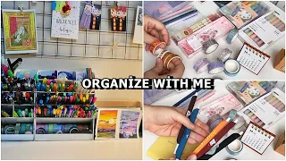 Organize with me | Organizing my stationery collection | Desk Makeover and clean with me