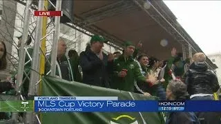 Portland Timbers fans jam streets for championship parade