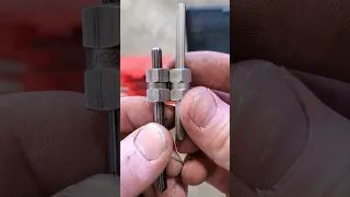 Chinese Knockoff Bolt Extractor VS 🇺🇲