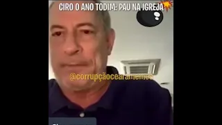 Ciro Gomes pau na igreja.