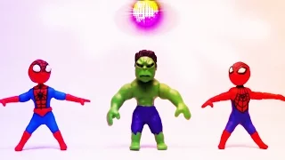 Spiderman, Hulk und Flash Mc Queen tanzen zusammen Disco