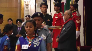 President Mukherjee presents Rashtrapati Scout/Guide/Rover/Ranger & Adult Leader Awards/Certificates