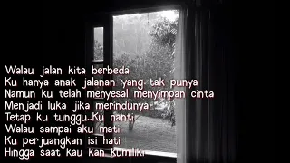 Lirik Lagu Dwiki CJ - Kusimpan Rindu Di Hati (Cover)