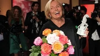 Bayerischer Fernsehpreis 2013 - Statements von Ruth Maria Kubitschek, Alicia von Rittberg u.a.