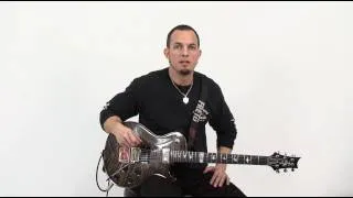 Lick of the Day: Smokin'-fast Pentatonic Run by Mark Tremonti