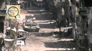 - WAR IN SYRIA - Tank T72 hews in the camcorder terrorists