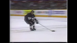 Wayne Gretzky's beautiful goal against Flames, december 1993