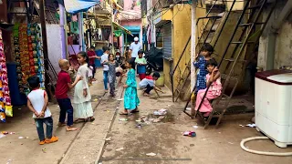 मुंबई में कैसे रहते हैं यूपी बिहार के ll मुंबई की झोपडपट्टी में कैसे रहते हैं