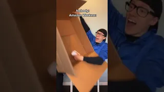 Amazon Workers for No Reason 😂💀 #themanniishow.com/series