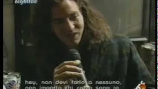 Eddie Vedder & Mike McCready Interview (Milán 18/02/1992)