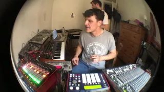 Sweely Home grooves with AKAI MPC 1000/ Elektron Machinedrum / APC 40 / Ableton / Victor