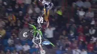 Red Bull X-Fighters Mexico 2009 SEMIFINAL - Levi Sherwood vs Mat Rebaud