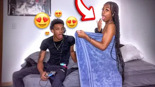FLASHING MY BOYFRIEND TO GET HIS REACTION 😈 *GETS FREAKY* 👅💦