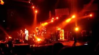 Kings Of Leon "Sex On Fire" (Live) 9/22/09