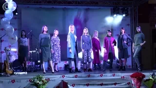 25 лет на сибирских подиумах. На фабрике одежды "Приз" отметили юбилей предприятия