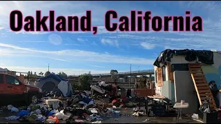 Oakland, California : Homeless Community