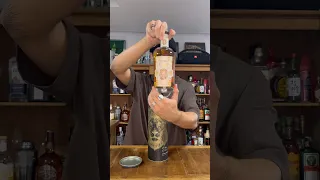 PROVEI O WHISKY DO MD CHEFE - video completo no T1kT0k #unboxing #whisky #mdchefe #bebidas