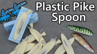 The Plastic Pike Spoon