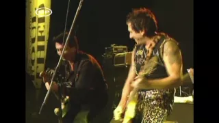 Sex Pistols (Live in Japan, The Filthy Lucre Tour 1996)- Holidays In The Sun