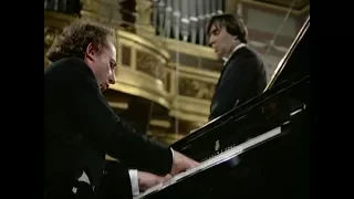 Maurizio Pollini - Brahms: Piano Concerto No.2 - Wiener Philharmoniker - Claudio Abbado (1976)