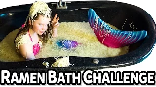 RAMEN BATH CHALLENGE | Mermaid Edition