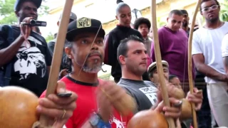 Capoeira na Praça da República SP - 23 de Abril de 2017 - Dia de Santo Forte