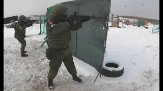 Мобилизованные в военную полицию в Приамурье тренируется в армейской тактической стрельбе