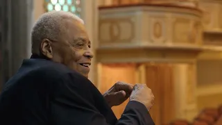 James Earl Jones Sees His New Broadway Theater for the First Time