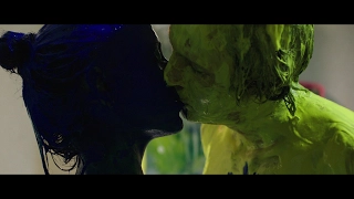 RAW (2017) CLIP "Blue and Yellow Make Green" (HD) FRENCH CANNIBAL HORROR