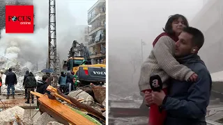 Boden bebt während Live-Schalte erneut - Reporter wird zum Helden