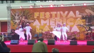 Folklore dominicano en merengue y bachata